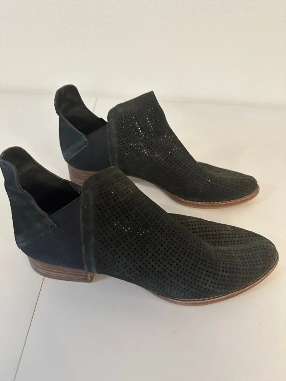 Vince Camuto Women's Black Perforated Suede Ankle Booties Low Block Heel